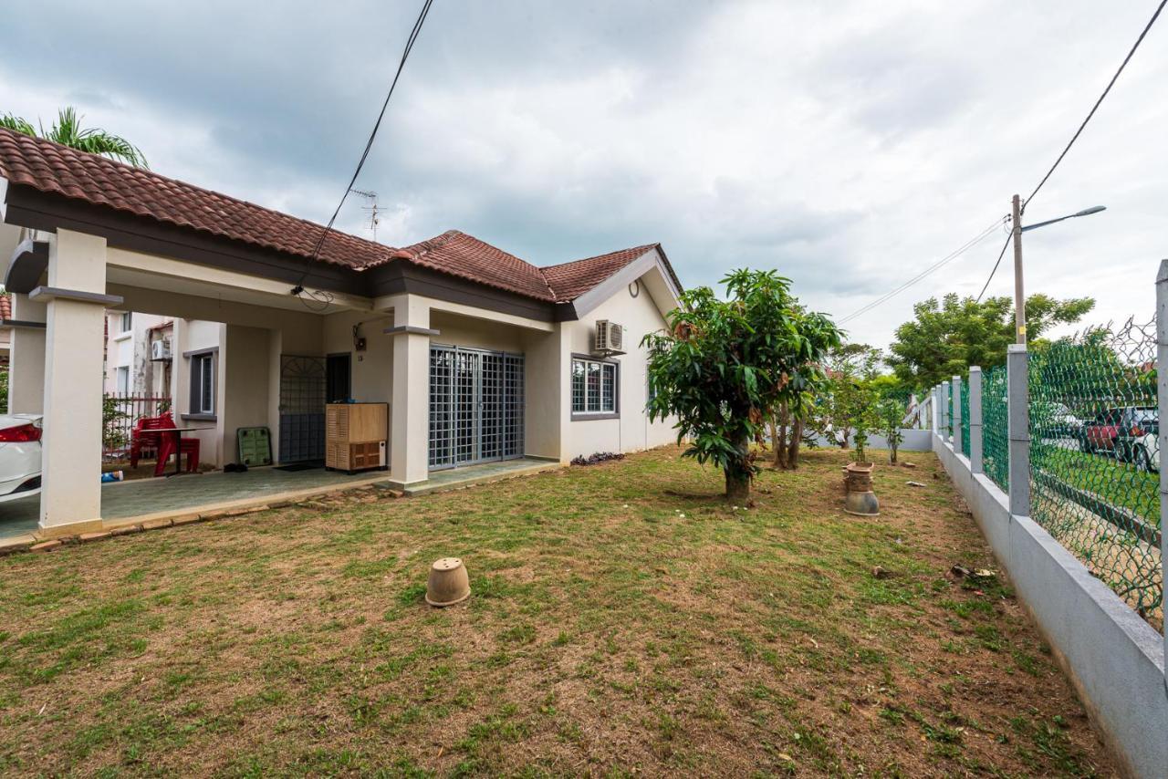 3Br Retreat Homestay Near To Goldcoast, Sepang By Verano Sungai Pelek المظهر الخارجي الصورة